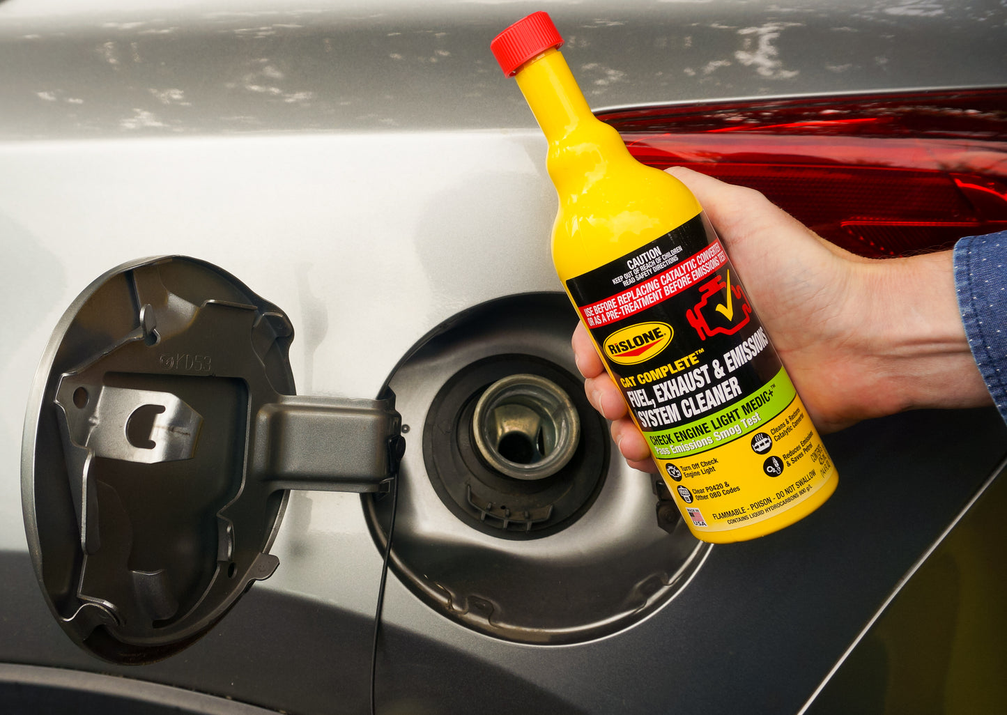 RISLONE CAT Complete Fuel, Exhaust & Emission System Cleaner 44720